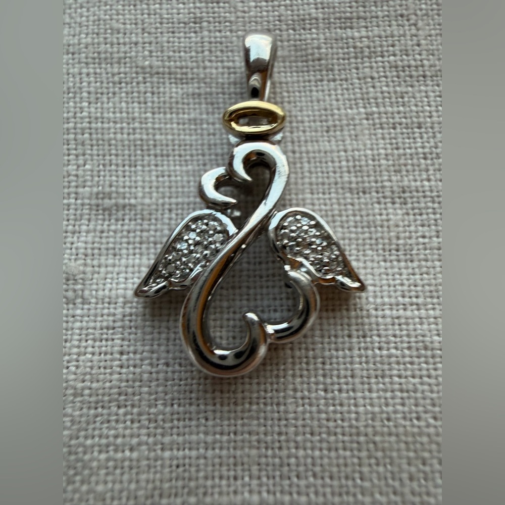 Jane Seymour:Angel Pendant. SS/925&10k Gold Pavé Diamonds Signed. MSRP $229 - Picture 4 of 4
